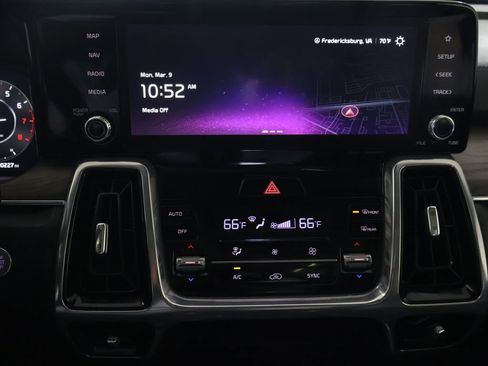 Used 2023 Kia Sorento SX Prestige AWD/4WD image 22