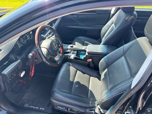 Used 2018 Lexus ES 350 w/ Premier Package FWD image 7