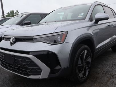 Used 2025 Volkswagen Taos SE