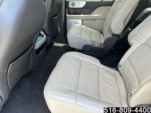 Used 2024 Lincoln Navigator Reserve AWD/4WD image 19