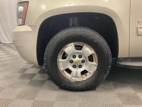 Used 2014 Chevrolet Tahoe LT AWD/4WD image 8