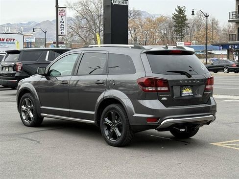 Used 2015 Dodge Journey Crossroad w/ Flexible Seating Group FWD image 5