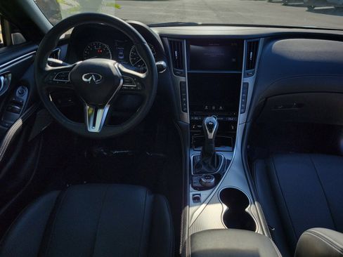 Used 2022 INFINITI Q60 3.0t Luxe w/ Cargo Package RWD image 14