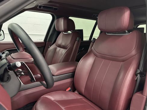 Used 2024 Land Rover Range Rover Long Wheelbase Autobiography image 12