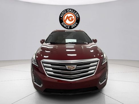 Used 2018 Cadillac XT5 Luxury w/ Driver Awareness Package FWD image 9