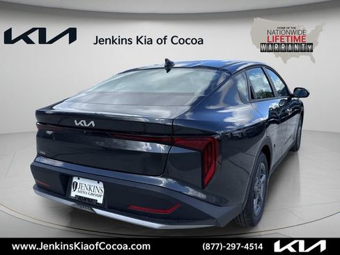 New 2026 Kia K4 FWD image 4