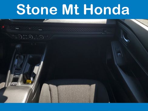 Used 2025 Honda Accord SE image 14