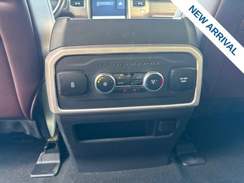 Used 2024 Ford Expedition Limited AWD/4WD image 17