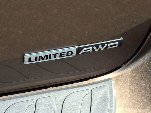 Used 2012 Hyundai Veracruz Limited w/ Navigation Pkg AWD/4WD image 37