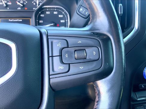 Used 2021 GMC Sierra 1500 AT4 w/ AT4 Preferred Package AWD/4WD image 25
