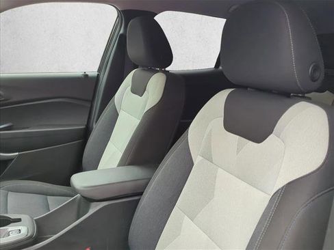 Used 2024 Chevrolet Trax LS image 12