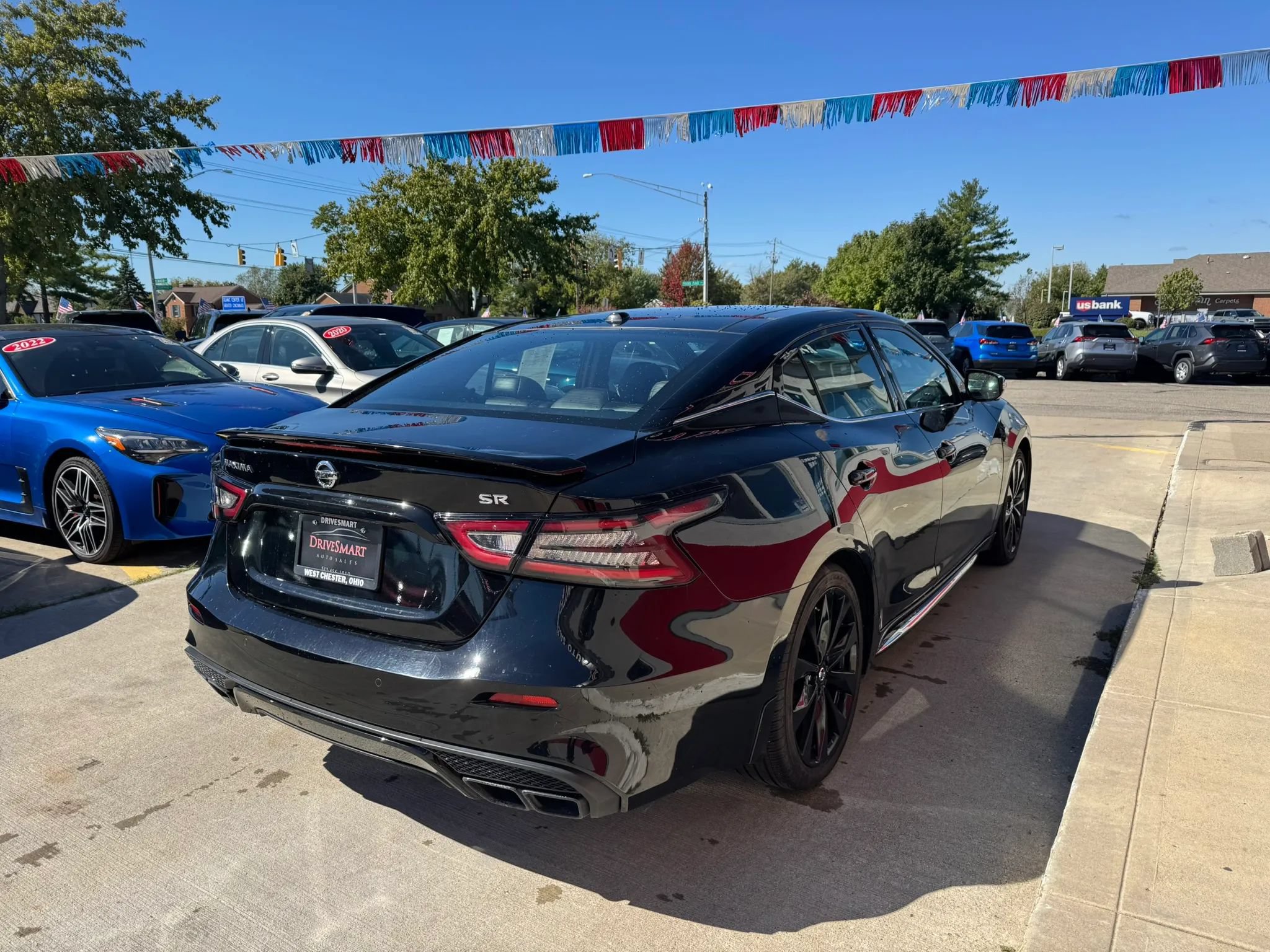 Used 2021 Nissan Maxima SR w/ Sport Mat Group FWD image 4