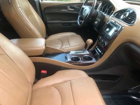 Used 2017 Buick Enclave Leather image 24