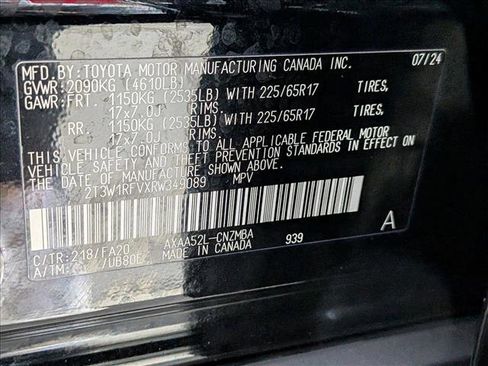 Used 2024 Toyota RAV4 XLE FWD image 24