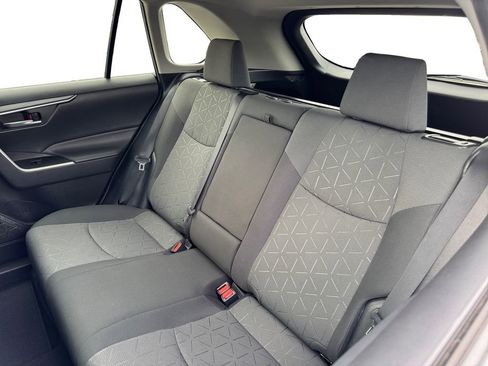 Used 2020 Toyota RAV4 XLE image 13