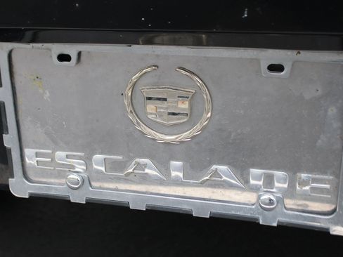 Used 2003 Cadillac Escalade EXT AWD/4WD image 38