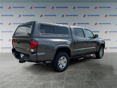 Used 2021 Toyota Tacoma SR image 5