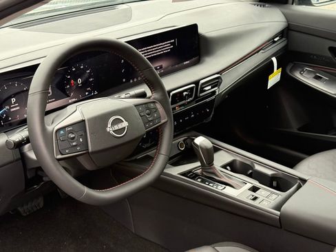 New 2026 Nissan Sentra SR w/ SR Premium Package image 9