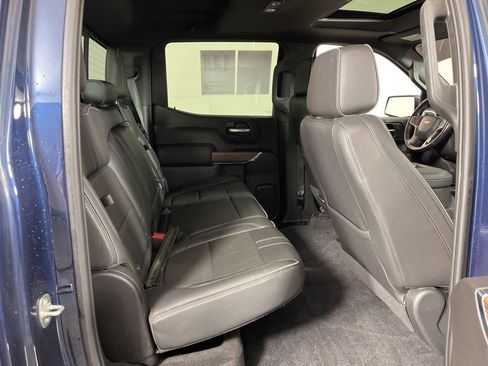 Used 2020 Chevrolet Silverado 1500 High Country w/ Technology Package image 8