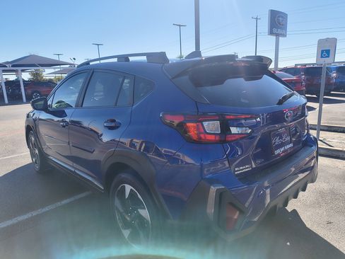 Used 2025 Subaru Crosstrek 2.5i Limited w/ Crosstrek Mirror Package image 5