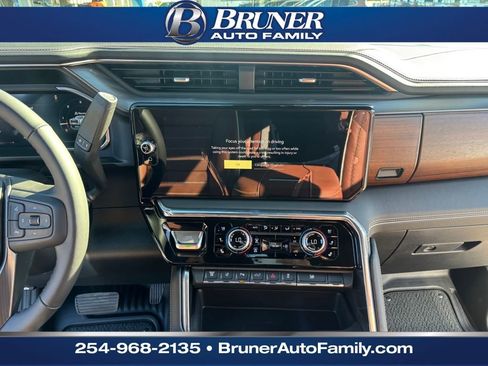 New 2026 GMC Sierra 3500 Denali Ultimate image 22