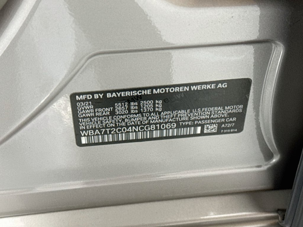 Used 2022 BMW 740i w/ Premium Package RWD image 35
