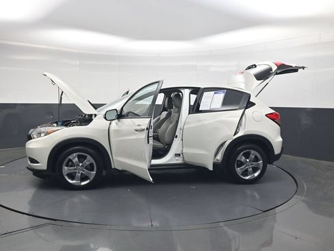 Used 2016 Honda HR-V EX-L image 39