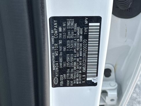 Certified 2024 Hyundai Tucson Limited AWD/4WD image 31