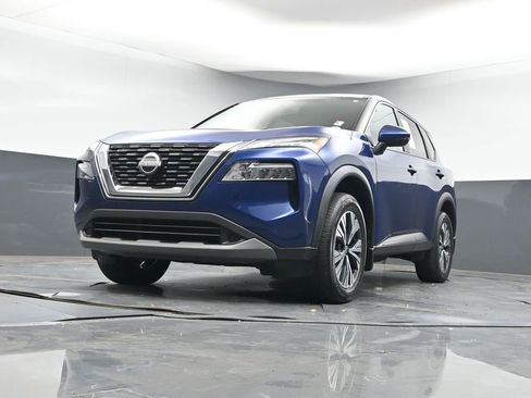 Used 2022 Nissan Rogue SV image 28