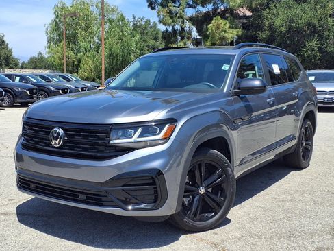 Certified 2023 Volkswagen Atlas SEL R-Line AWD/4WD image 28