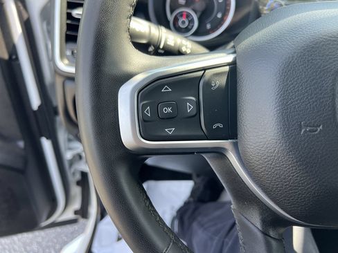 Used 2025 RAM 2500 Big Horn AWD/4WD image 19