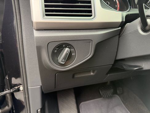 Used 2019 Volkswagen Atlas SE w/ Panoramic Sunroof Package AWD/4WD image 22