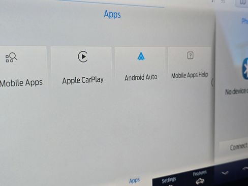 Certified 2022 Ford F150 XLT w/ Equipment Group 302A High image 18