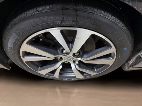 Used 2017 Nissan Maxima 3.5 SL image 10