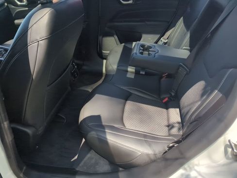 Used 2023 Jeep Compass Latitude w/ Sun and Sound Group AWD/4WD image 37