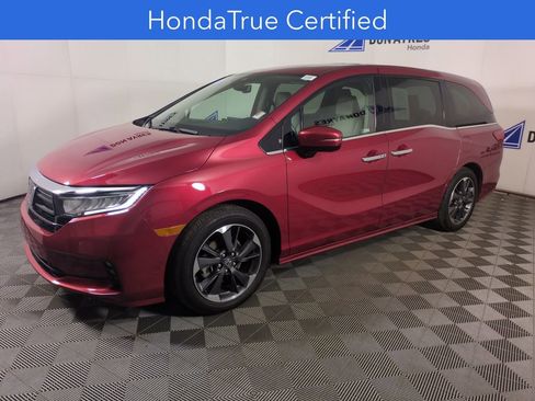 Certified 2024 Honda Odyssey Elite image 2