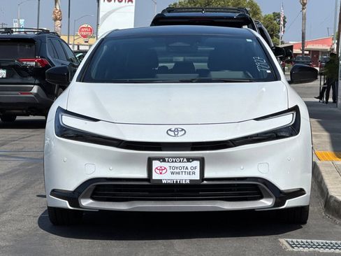 Certified 2024 Toyota Prius XLE FWD image 11