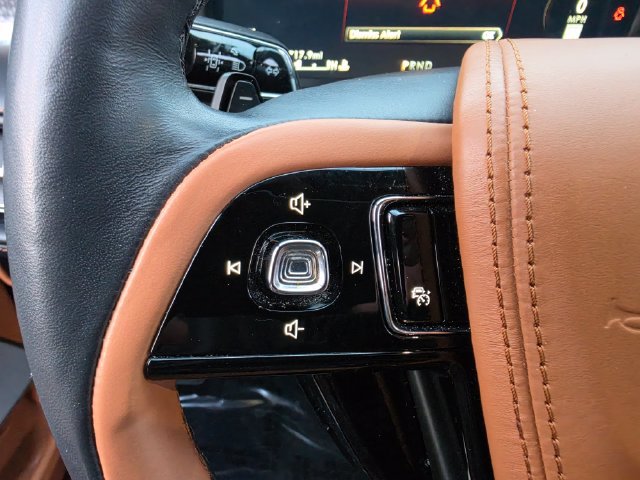 Used 2024 Lincoln Aviator Black Label w/ Jet Package AWD/4WD image 25