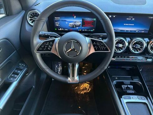 Certified 2025 Mercedes-Benz GLA 250 GLA 250 4D Sport Utility 4MATI image 18