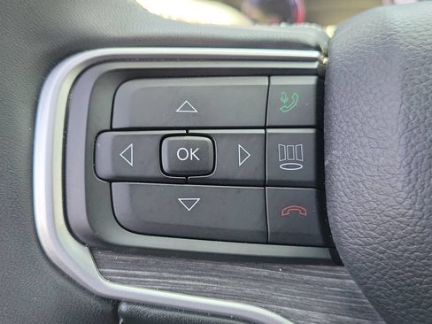 Used 2023 Jeep Wagoneer Series III w/ Convenience Group I AWD/4WD image 12
