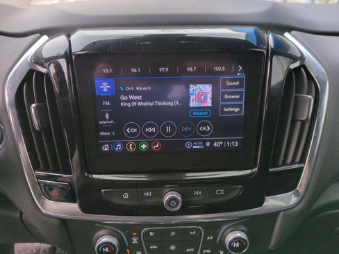 Certified 2023 Chevrolet Traverse LT image 13