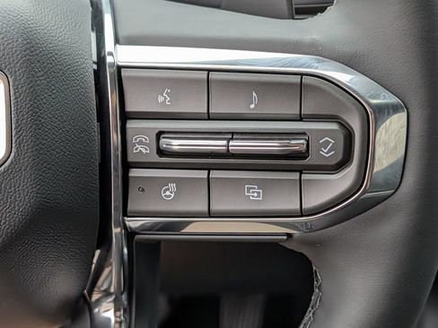 New 2027 GMC Terrain Elevation w/ Elevation Premium Package FWD image 18