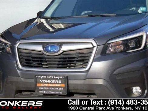 Used 2021 Subaru Forester Premium image 9