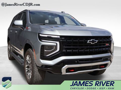 Used 2025 Chevrolet Tahoe Z71 AWD/4WD image 6