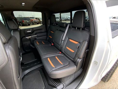 Used 2021 GMC Sierra 1500 AT4 w/ AT4 Value Package AWD/4WD image 21