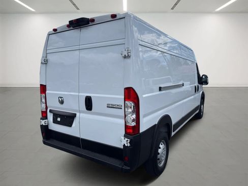 Used 2023 RAM ProMaster 2500 FWD image 6