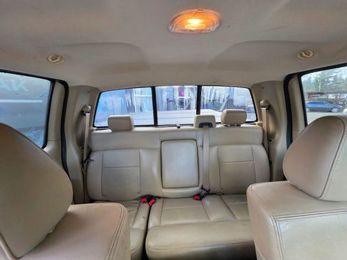 Used 2006 Ford F150 Lariat image 13