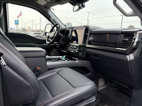 Used 2024 Ford F250 Lariat w/ Lariat Ultimate Package image 12