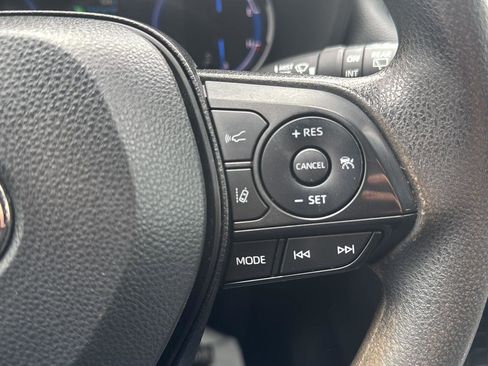 Used 2023 Toyota RAV4 AWD Hybrid image 27