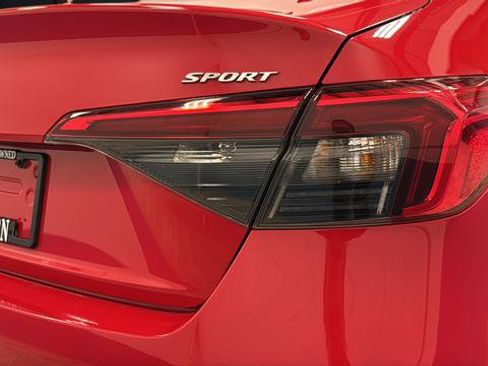 Used 2024 Honda Civic Sport image 33